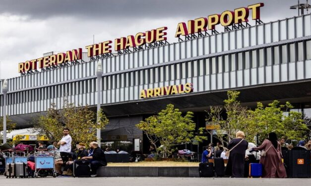اضطراب كبير في مطار روتردام: تأخر الرحلات الجوية بسبب فقدان حقيبة مسجلة