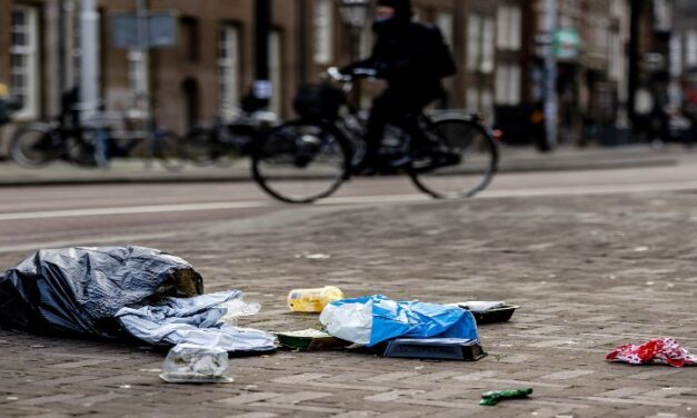 غرامة 1000 يورو لرمي القمامة في الشارع في هذه المدينة الهولندية: يريدون جعلها نظيفة كسنغافورة