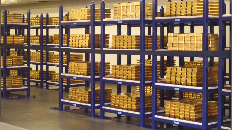 البنك المركزي ينشر فيديو نادر لاحتياطي هولندا من الذهب