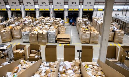 ستصبح أسعار الطرود القادمة من الصين أعلى ​​اعتبارًا من يناير بسبب الرسوم الإضافية الجديدة