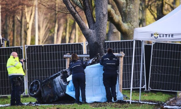 وفاة امرأتين ورجل في حادث تصادم أثناء مطاردة للشرطة في لاهاي