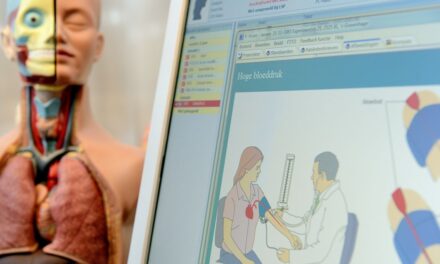 مستشفى إيراسموس في روتردام يطرد موظفين بسبب تجسسهم على ملفات المرضى