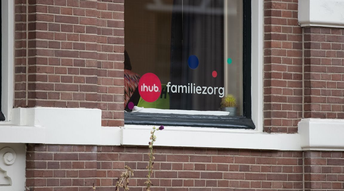 ثلاثة موظفين بمركز رعاية الأحداث مشتبه بهم في الاعتداء الجنسي على فتيات قاصرات