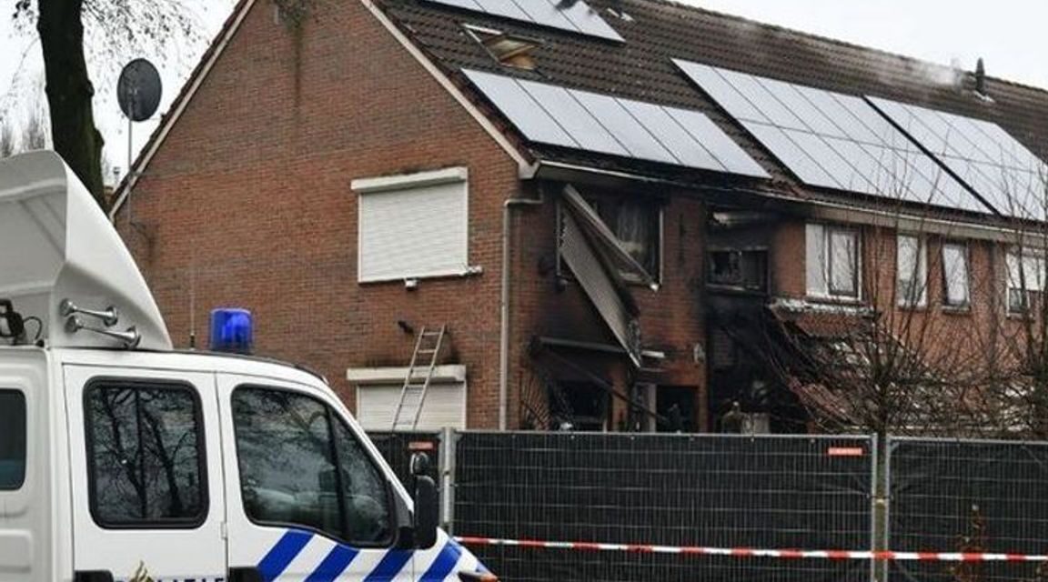 النيابة تطالب بالسجن 12 عام ضد رجل قام بتفجير منزل مما أدى لوفاة سكانه بسبب شجار حول كلب