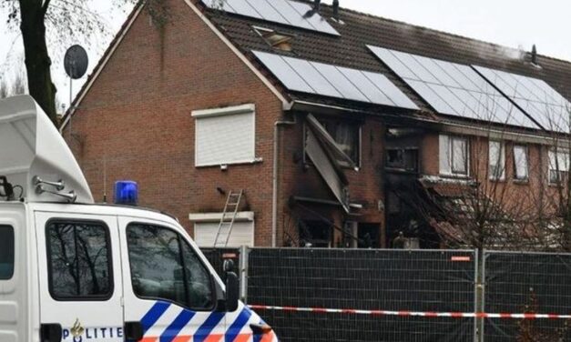 النيابة تطالب بالسجن 12 عام ضد رجل قام بتفجير منزل مما أدى لوفاة سكانه بسبب شجار حول كلب