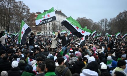 في العام الماضي عاد 945 سورياً إلى بلدهم بدعم مالي من الحكومة: هناك مئات الطلبات قيد الدراسة