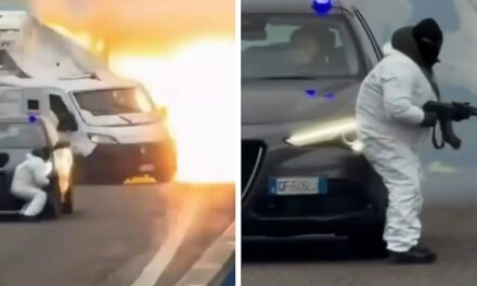 عصابة مسلحة تحاول سرقة سيارة نقل أموال على طريق سريع إيطالي