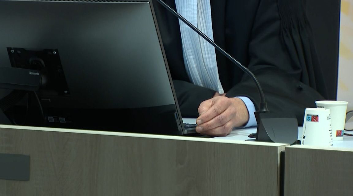 تعرض القاضيات للتمييز: حصلن على رواتب أقل من الرجال مقابل نفس العمل