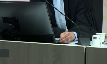 تعرض القاضيات للتمييز: حصلن على رواتب أقل من الرجال مقابل نفس العمل