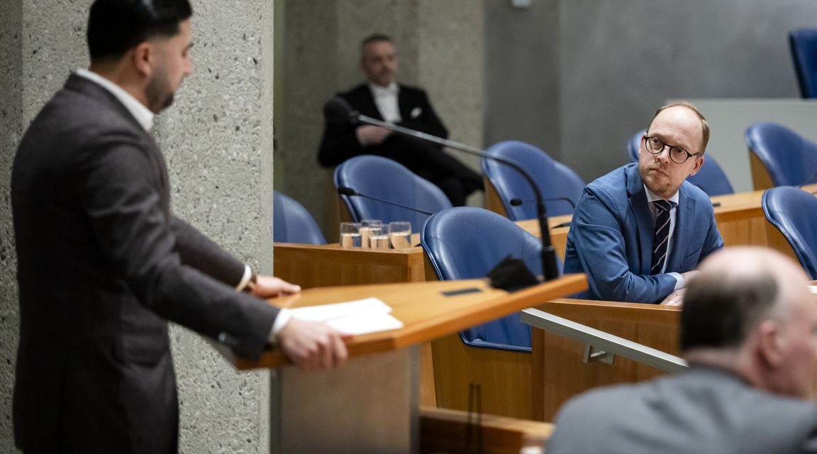 مجلس الوزراء يستعد لاتخاذ تدابير لمواجهة ارتفاع أسعار الوقود: “ندرك أن الناس مصدومون من الأسعار”