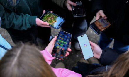 فنلندا أسعد دولة وتراجع مؤشر السعادة في هولندا: مخاوف بشأن الشباب بسبب وسائل التواصل الاجتماعي