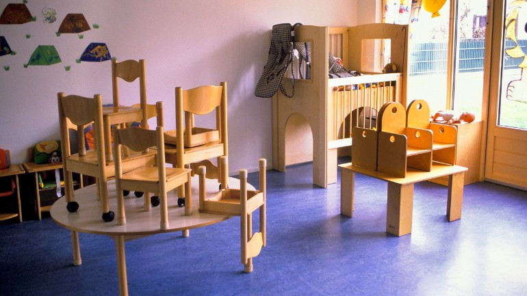 موظف في مركز رعاية نهارية في أمستردام مشتبه به في الاعتداء الجنسي على الأطفال