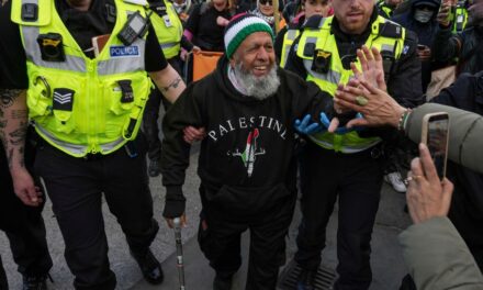 أكثر من 500 حالة اعتقال في لندن خلال مظاهرة من أجل فلسطين