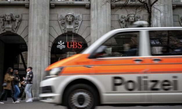 اعتقال تسعة مواطنين هولنديين بتهمة تفجير أجهزة الصراف الآلي في ألمانيا وسويسرا