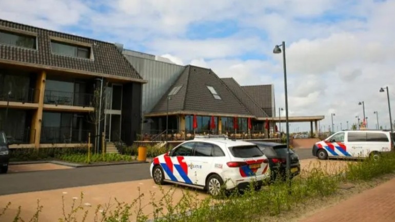 العثور على جثة رجل (37 عاماً) في فندق بشمال هولندا والشرطة تباشر في التحقيق