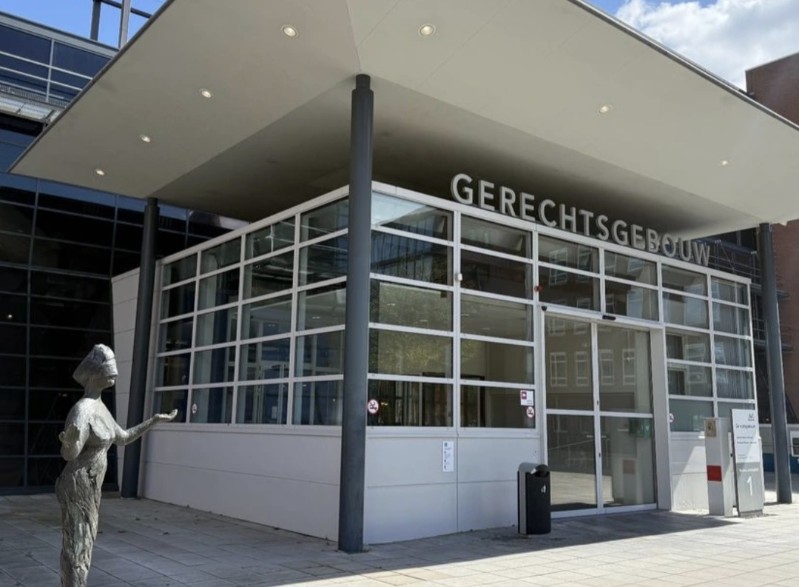 لن تحصل على الجنسية الهولندية: خدمة المجتمع لأم جعلت ابنتها تسرق من متجري أكشن وهيما