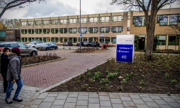 وفاة طالبان من مدرسة ثانوية في روتردام والشرطة غاضبة من تصوير الضحيتان