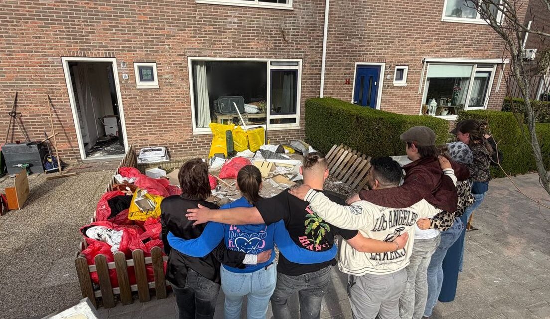 حريق يدمر منزل عائلة سورية في خيلديرلاند لكن ما فعله الجيران أثر فيهم بشدة