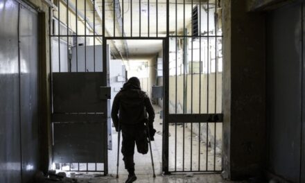 محكمة هولندية تصدر حكماً بالسجن 26 عاماً بتهم التعذيب والاغتصاب على محقق سوري خلال حكم نظام الأسد