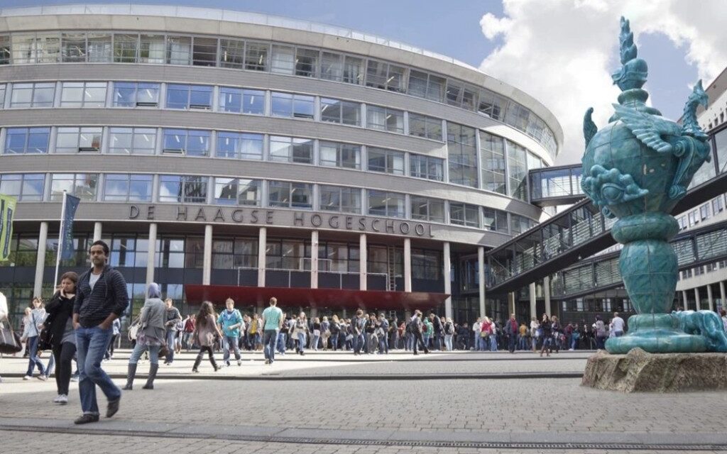 تقارير عن انعدام الأمن في جامعة لاهاي للعلوم التطبيقية: “ترهيب وتنمر وإساءة استخدام للسلطة”