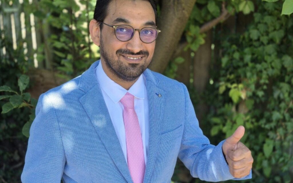 حسن الحسن من هولندا وهو مثال بارز على لاجئ نجح في الاندماج: “سأعود إلى سوريا لأساهم في بنائها”